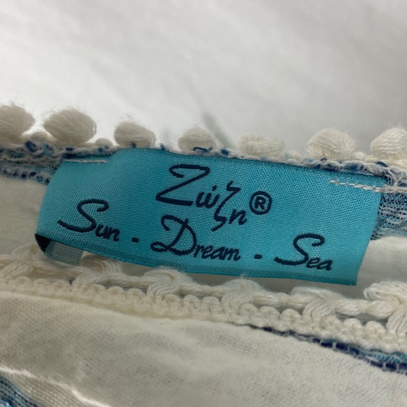 Ziuzn Cream & Blue Striped Sleeveless Maxi Dress OS - Picture 4 of 4